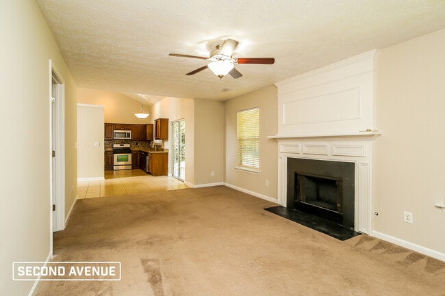 Building Photo - 5031 Wesleyan Dr