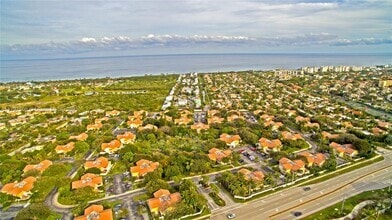 Building Photo - 275 Seabreeze Cir