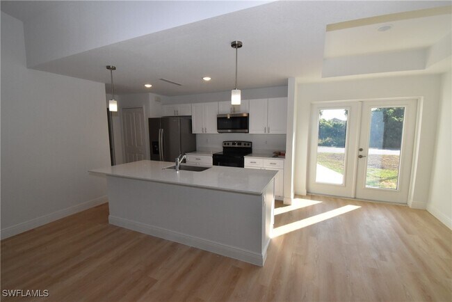 Foto del edificio - 5051 Foxhall Rd