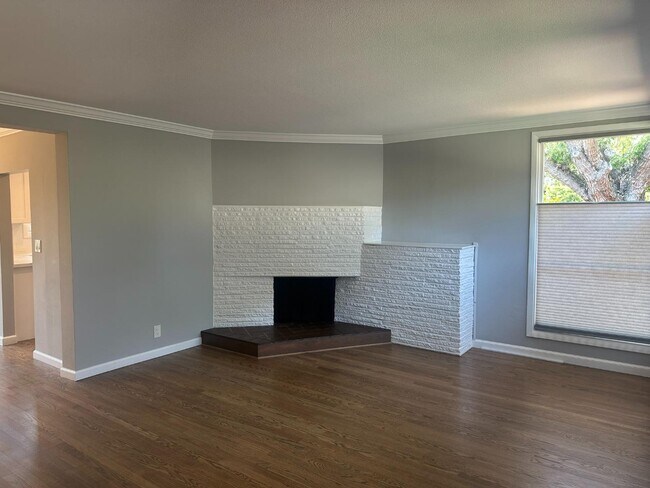 Foto del edificio - 952 Timothy Ln