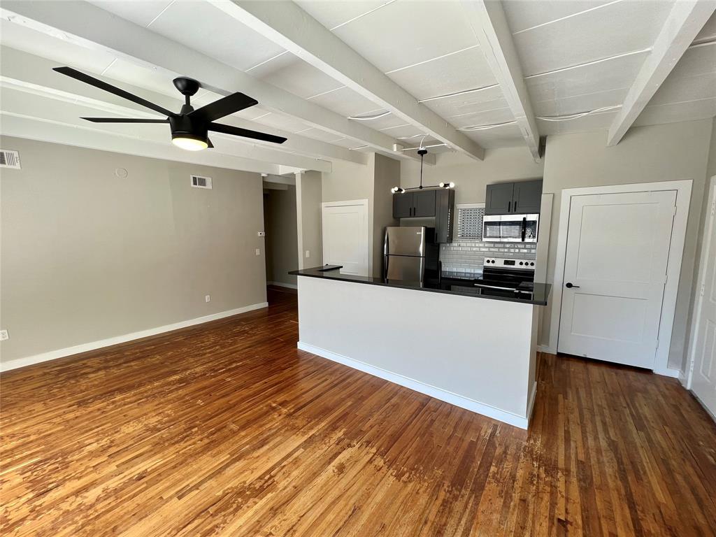 219 Marshall St Unit 203, Houston, TX 77006 Apartment for Rent in