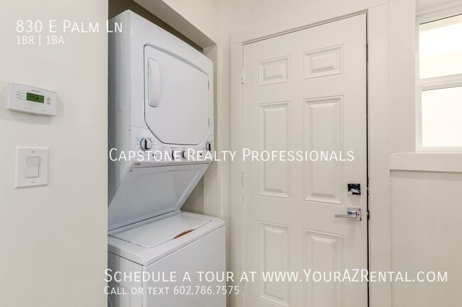 Building Photo - 830 E Palm Ln