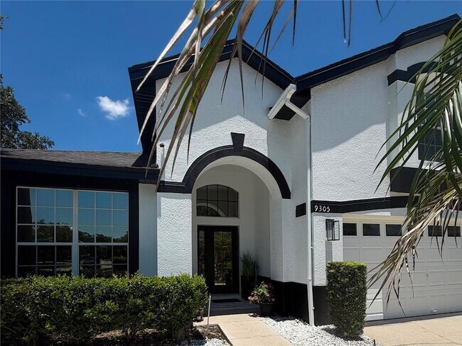Building Photo - 9305 Green Dragon St