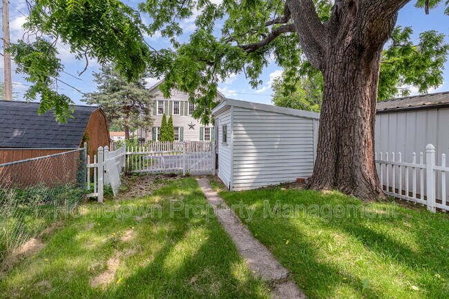 Foto del edificio - 303 Ridge Ave