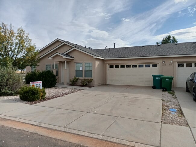 Building Photo - 2330 N Mulberry Ln Building Photo - 2330 N Mulberry Ln