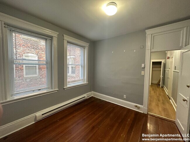 Building Photo - 881 Huntington Ave