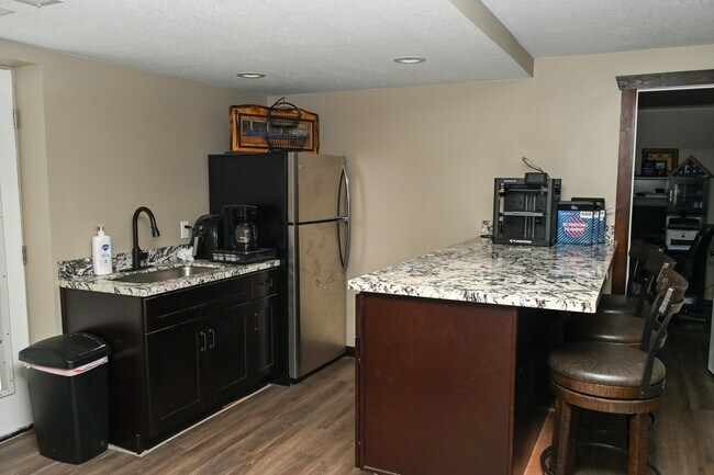 Foto del edificio - 788 UT-66