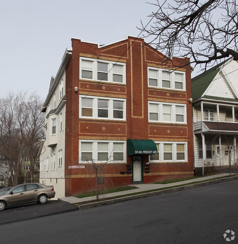Foto del edificio - 541-543 Prescott Ave