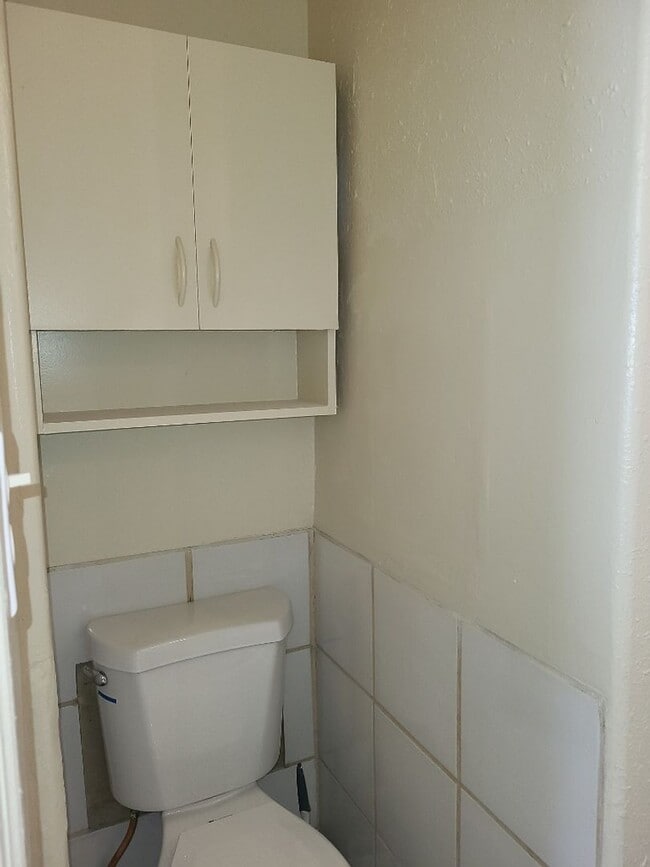 Building Photo - 915 Willow St