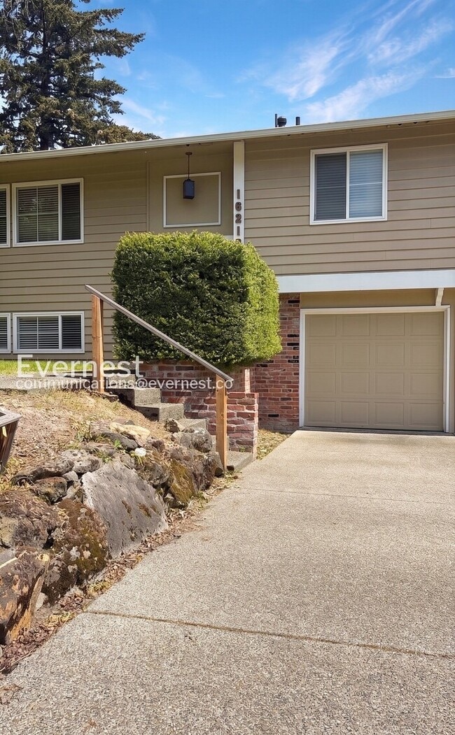 Building Photo - 16216 133rd Pl SE