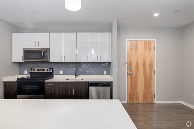 1BR, 1BA - 750SF - Kitchen - Falls Bridge Lofts