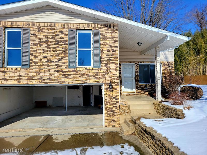 Primary Photo - 3 br, 2 bath House - 6 Glendale Dr,