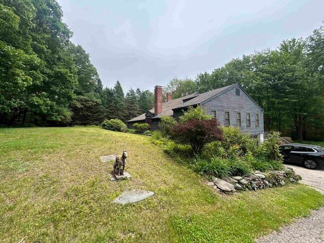 Building Photo - 266 N Haverhill Rd