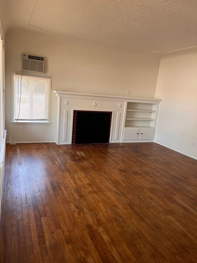 Foto del edificio - Available Now!! 2 bedroom 1 bath home
