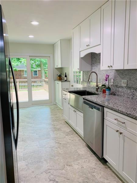 Foto del edificio - 3978 Chamblee Dunwoody Rd
