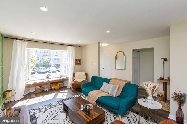 Foto del edificio - 13773 Flowing Brook Ct