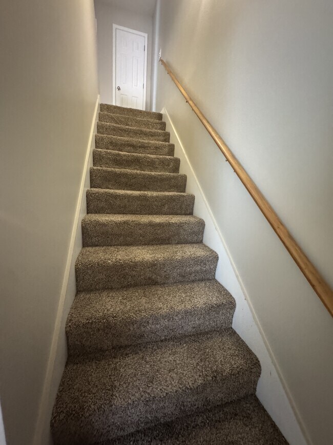 Foto del edificio - 132 Cove Ln