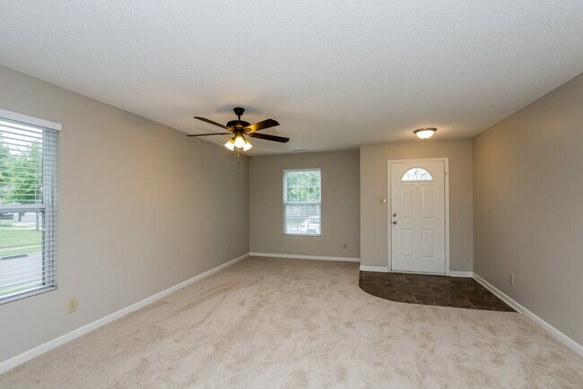 Building Photo - 7029 Maple Park Ln