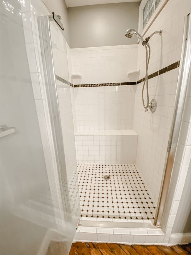 Foto del edificio - 423 N 3rd St