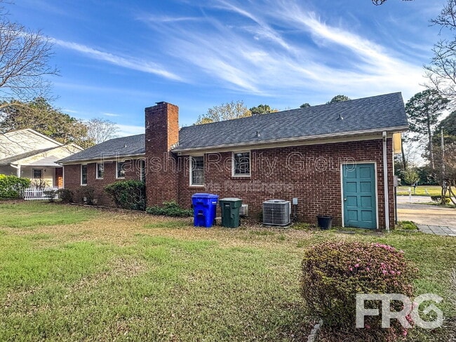 Photo - 103 Cambridge Rd House