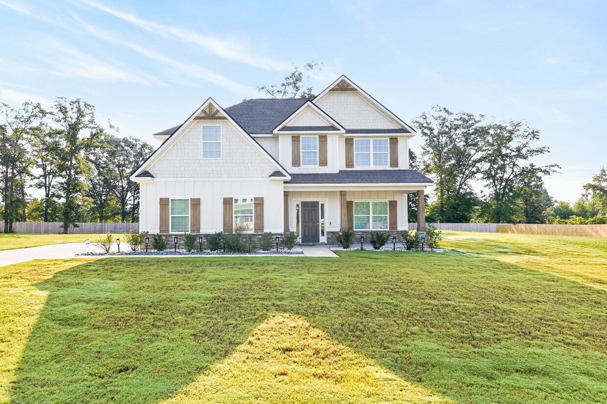 Photo - 63 Lee Rd 2234 (Smiths Station, AL)