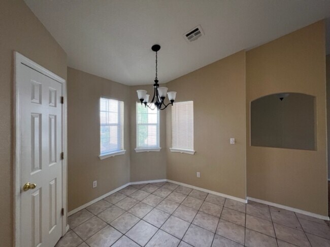 Building Photo - 2975 Camino Encanto