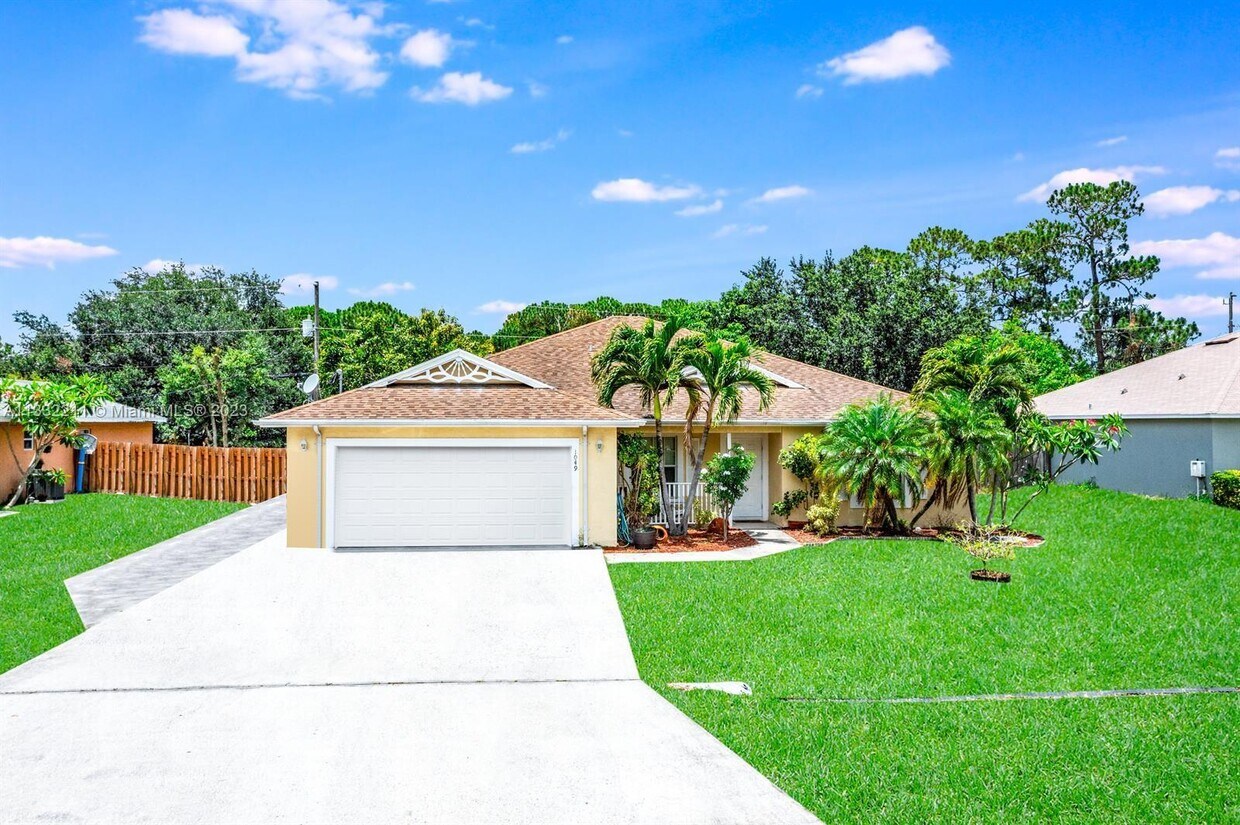 1049 SW Payne Ave, Port Saint Lucie, FL 34953 House Rental in Port