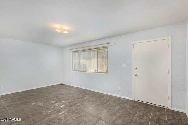 Foto del edificio - 2226 W Heatherbrae Dr