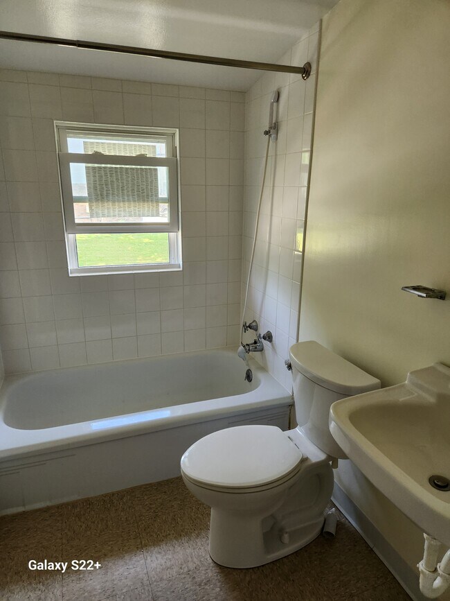 Foto del edificio - 4426 Greengarden Blvd