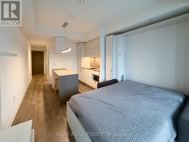 Building Photo - 15 Lower Jarvis St