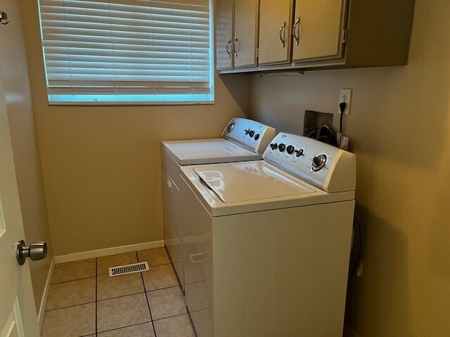 Building Photo - 8108 Cottonwood Hills Cir