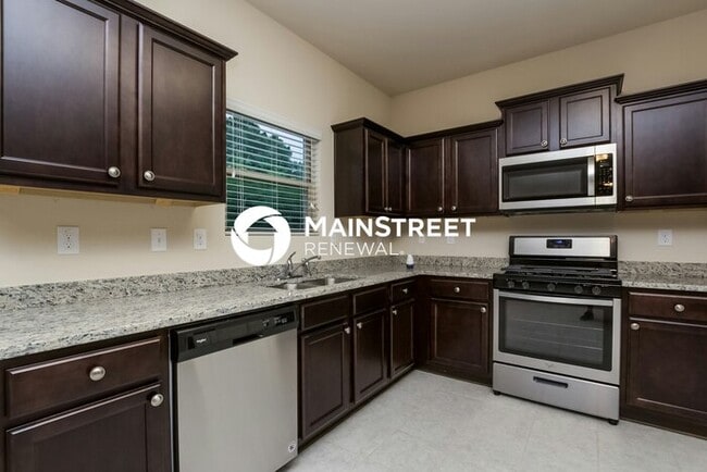 Building Photo - 4 Bedroom Pet-Friendly Home in Pendergrass, GA with Main Street Renewal