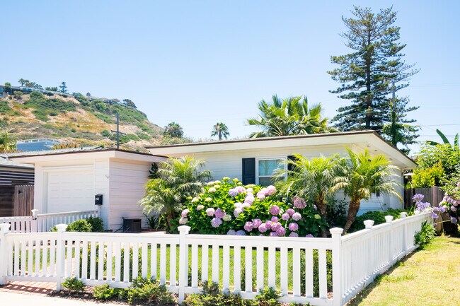 Foto del edificio - 433 Palomar Ave