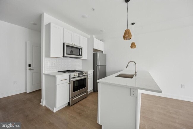 Building Photo - 1614 Ridge Ave