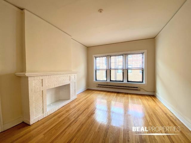 Foto principal - 1 bedroom in EVANSTON IL 60202