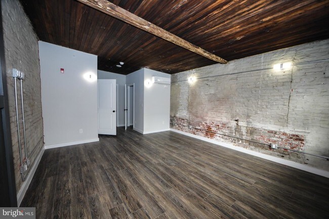 Building Photo - 3450 J St