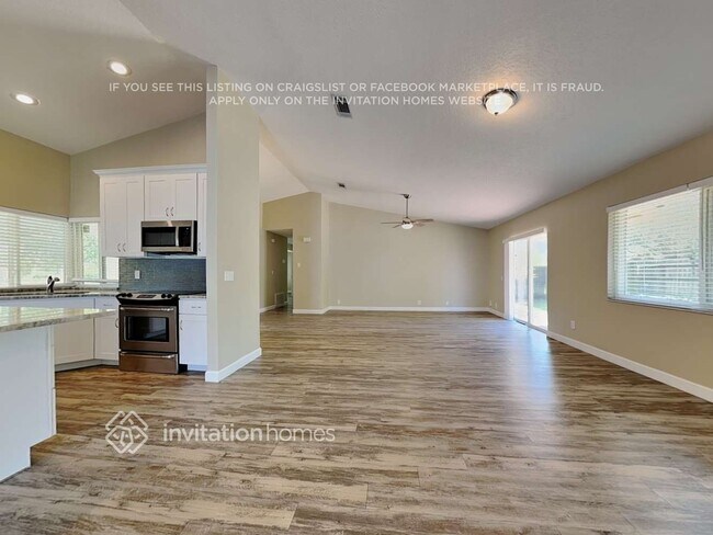 Foto del edificio - 120 Mill Run Dr