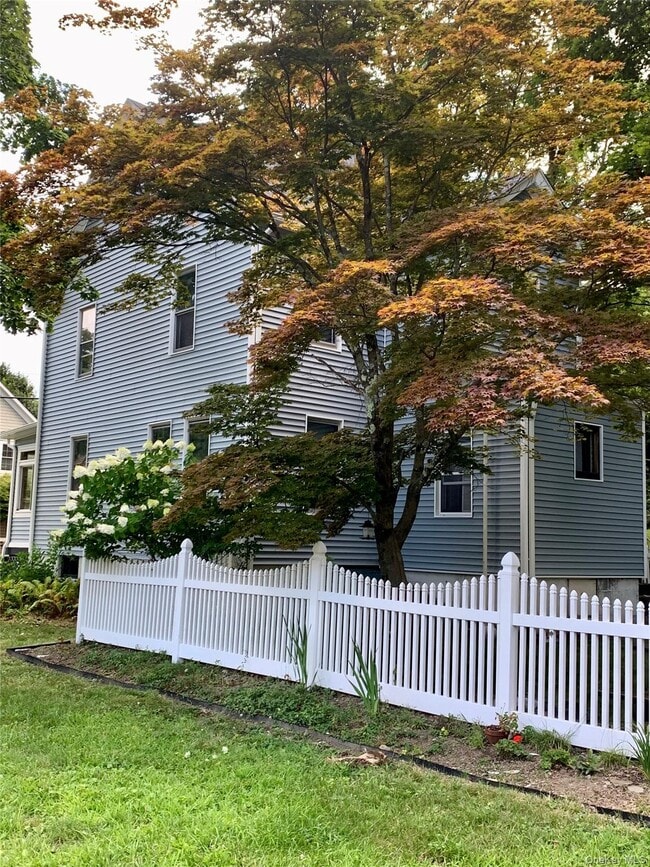 Building Photo - 40 Wheeler Ave