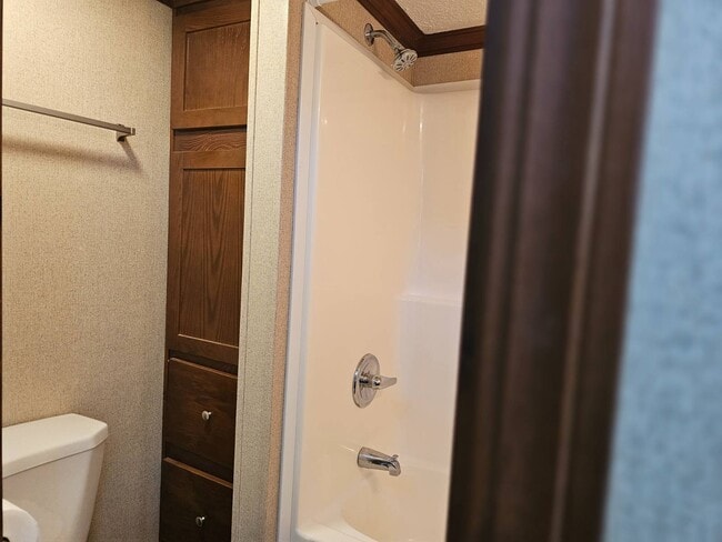 Building Photo - 200 S Banana River Dr