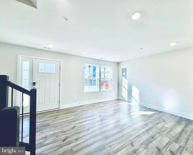 Building Photo - 1456 Clingmans Dome Dr