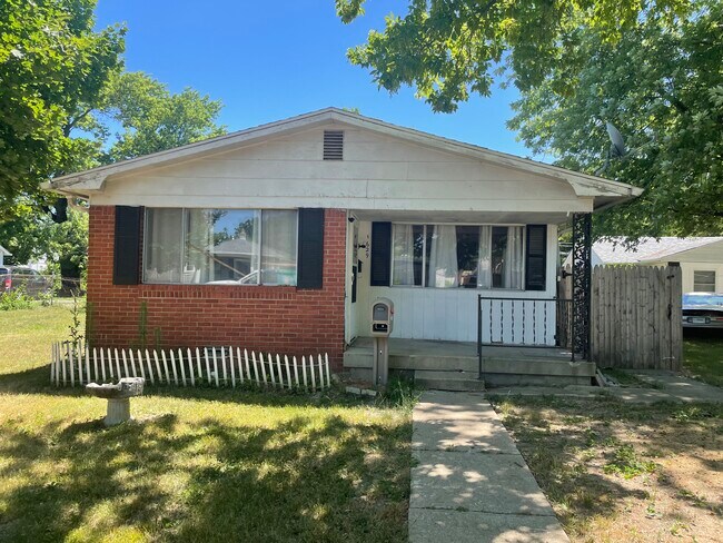 Building Photo - 1629 N Alton Ave