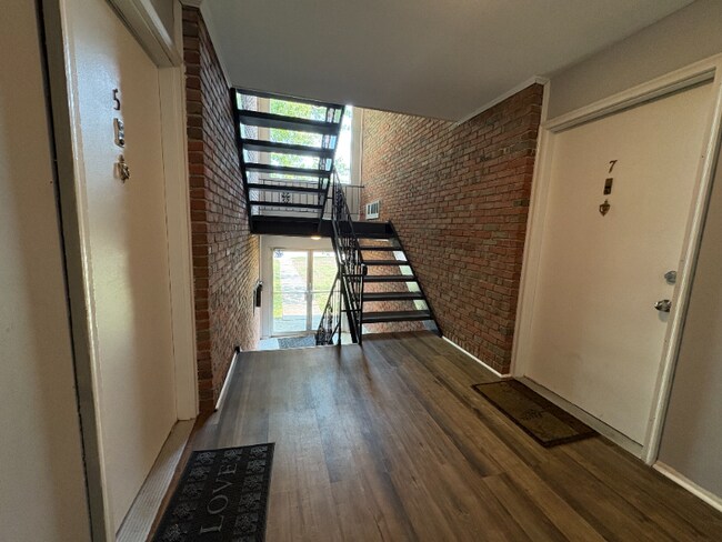 Foto del edificio - 1520 Spruce Ave