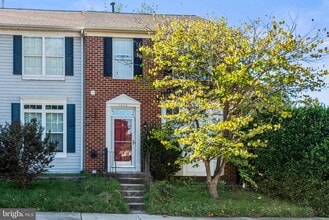 Building Photo - 1538 Long Dr Ct