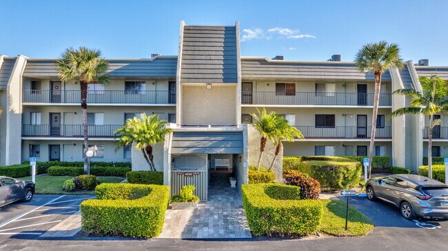 Building Photo - 4090 Tivoli Ct