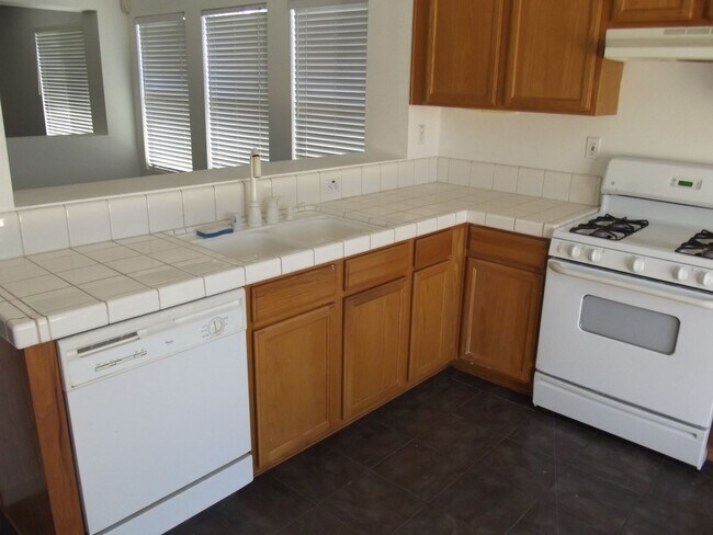 Building Photo - 3 br, 2 bath House - 3627 WEST RIVER DRIVE