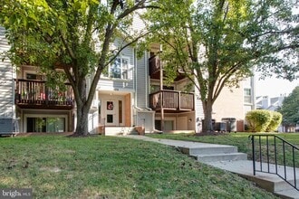 Building Photo - 206 Spring Maiden Ct