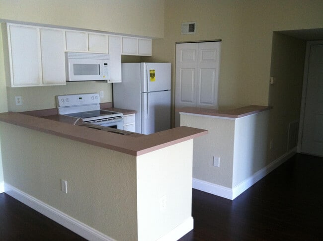 Foto del edificio - 171 SW Palm Dr