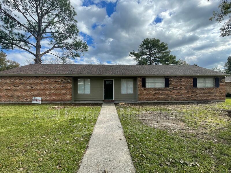 Photo - 3415 Colonel Gibson Cir.