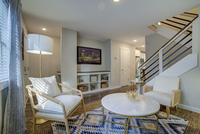 Building Photo - Avonlea Westside