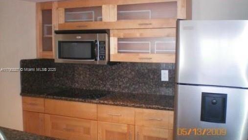 Building Photo - 540 Brickell Key Dr